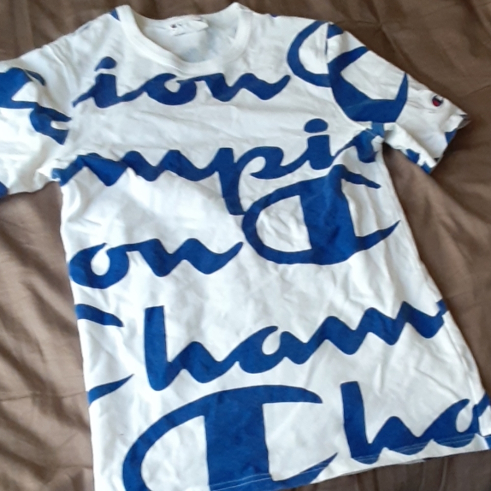 Men champion shirt